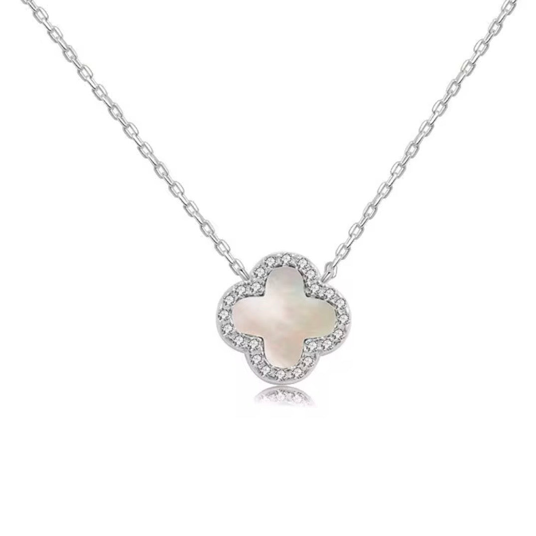 Clover Necklace