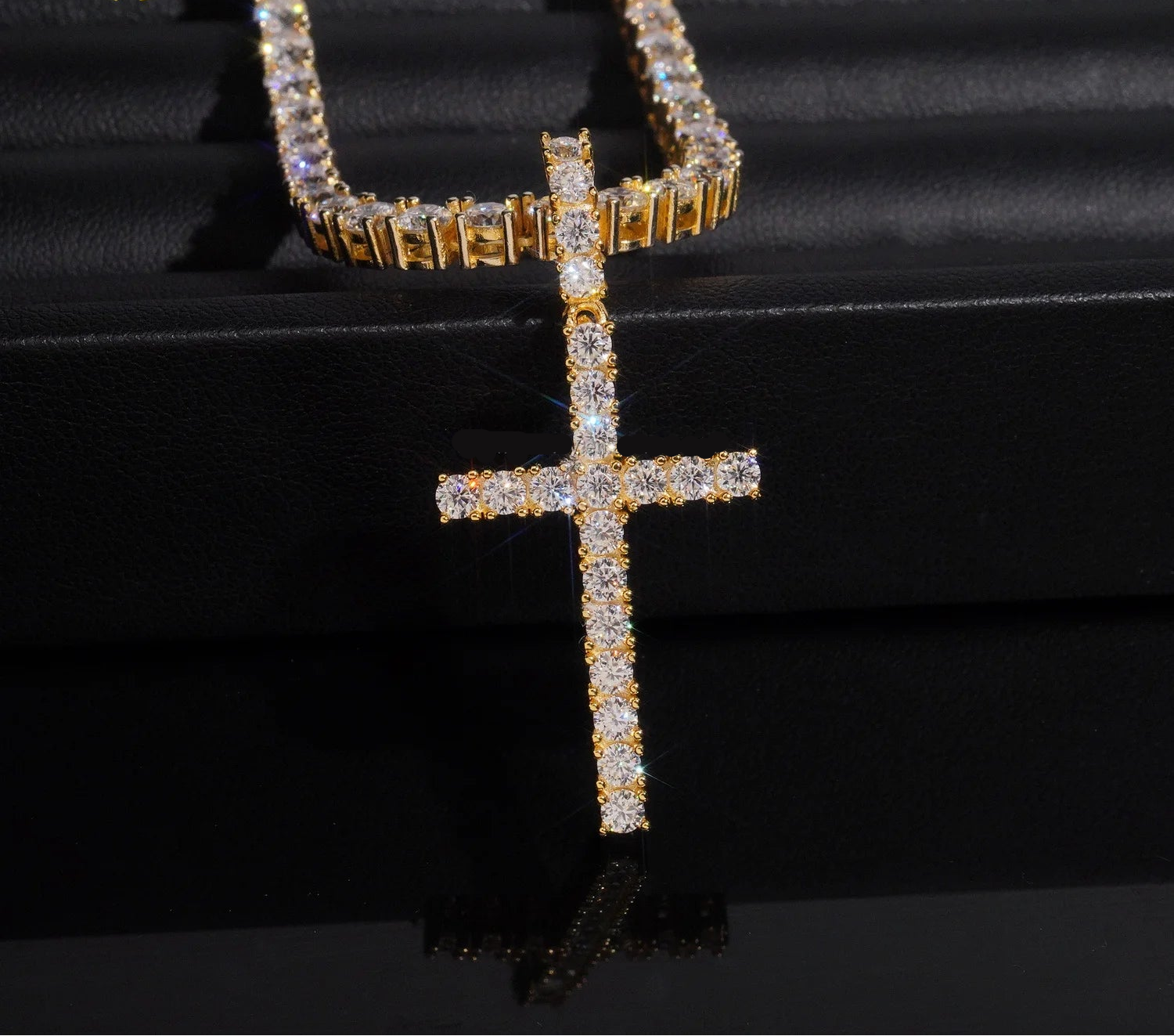 VVS Moissanite Cross Pendant