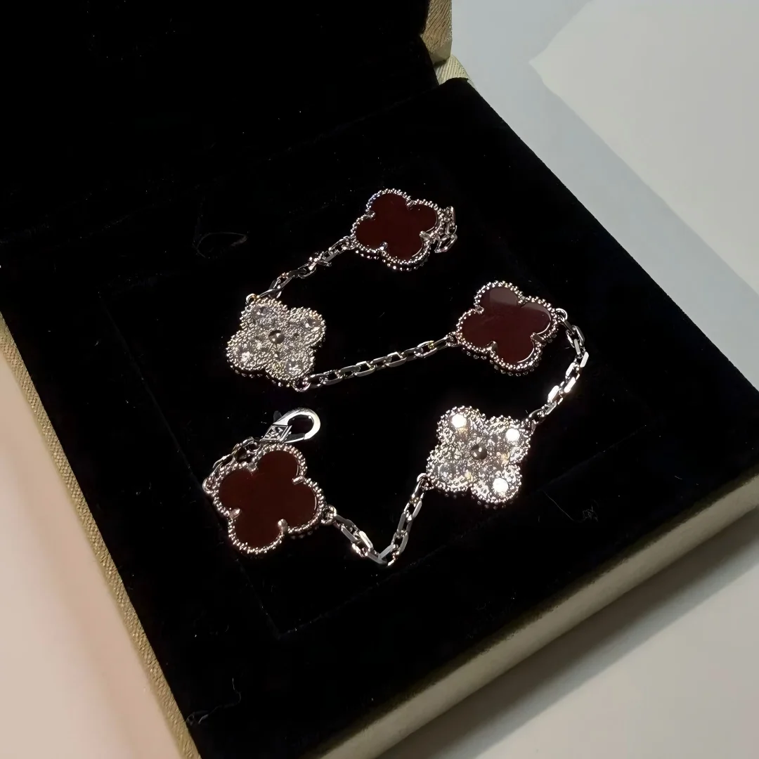 Clover Bracelet