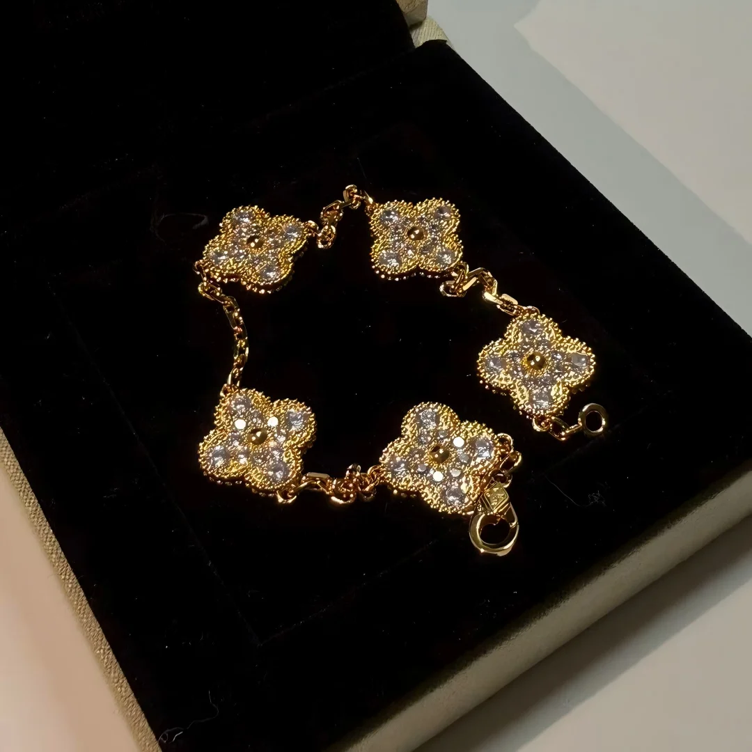 Clover Bracelet